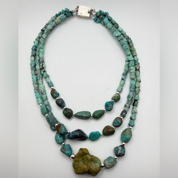 18"-22" Three strands of turquoise and 925 beaded necklace w/ VTG TAXCO clasp! - Picture 8 of 11